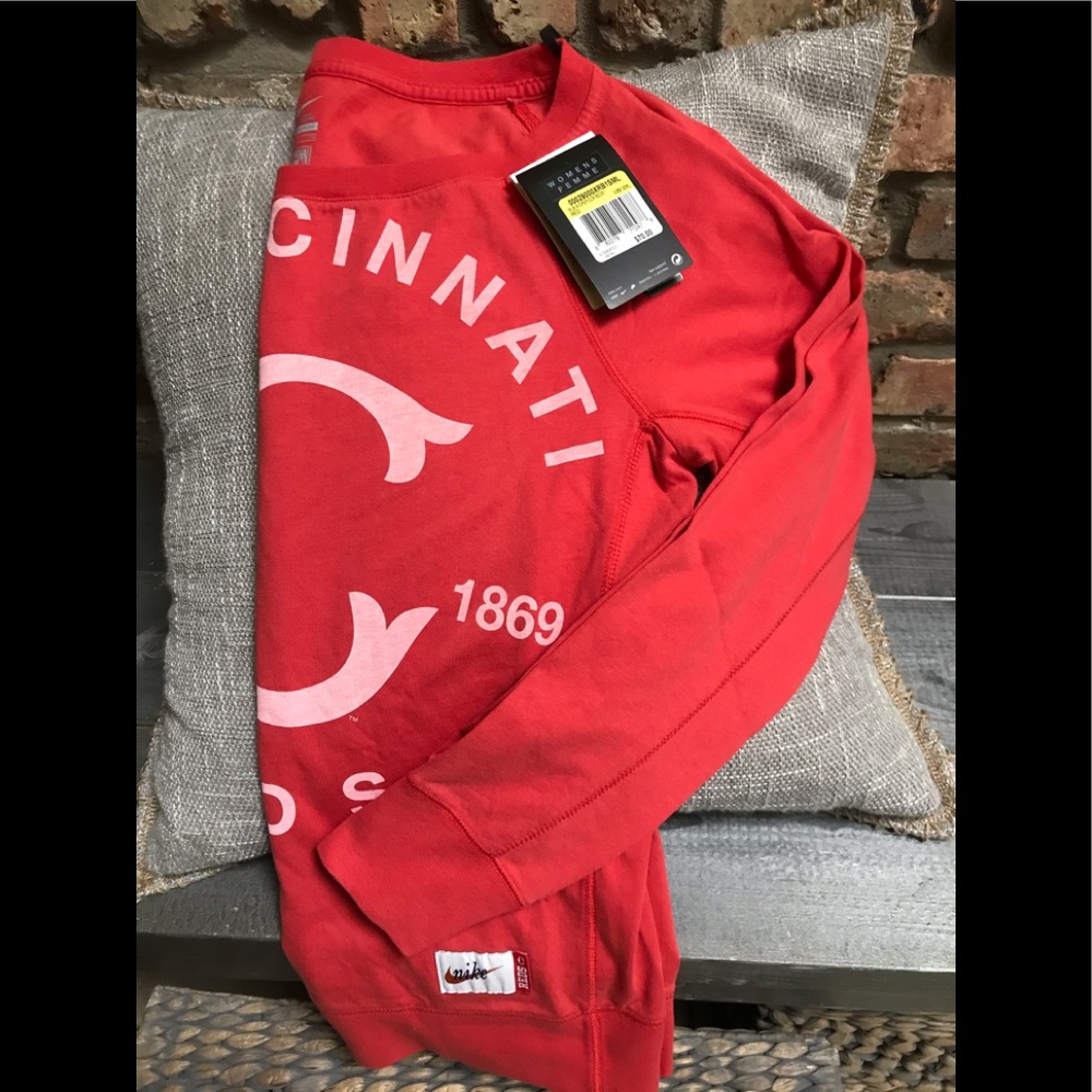 NEW Nike Cincinnati Reds Ling Sleeve Shirt